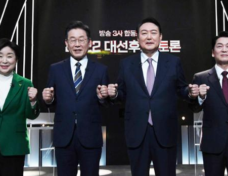오피니언.jpg